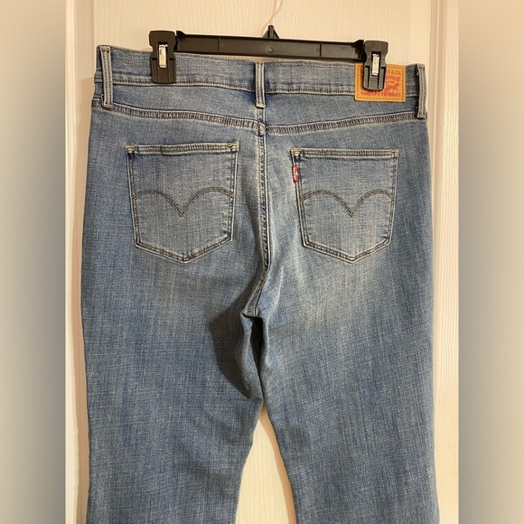 Levi's Slimming Boot Cut High Waist Blue Denim Jeans Size 31 - Picture 6 of 11